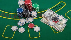 lotaslots Myanmar ကစားသမားများ Wave Money KBZPay ဖြင့် Online Casino ငွေသွင်းနေသောမြင်ကွင်း